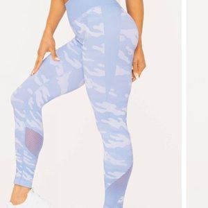 NWT Ryderwear Blue Camo Leggings!💙